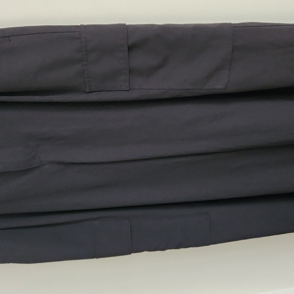 GapFit To Go Cargo Parachute Pant - Picture 5 of 8